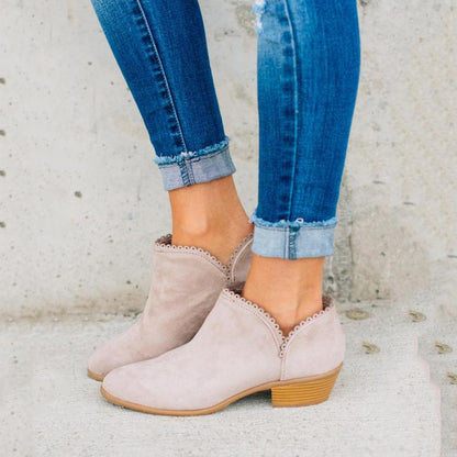 Lace-Up Women's Short Ankle Boots - Low Heel Martin Boots